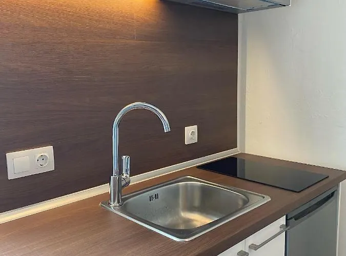 Modern Tiny House In Volos