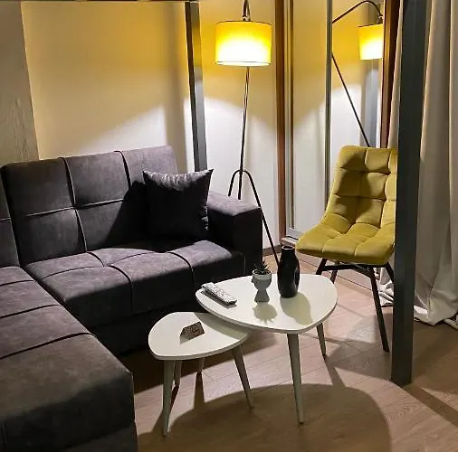 Apartamento Modern Tiny House In *