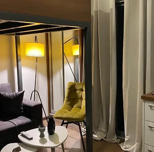 Modern Tiny House In Apartamento Volos