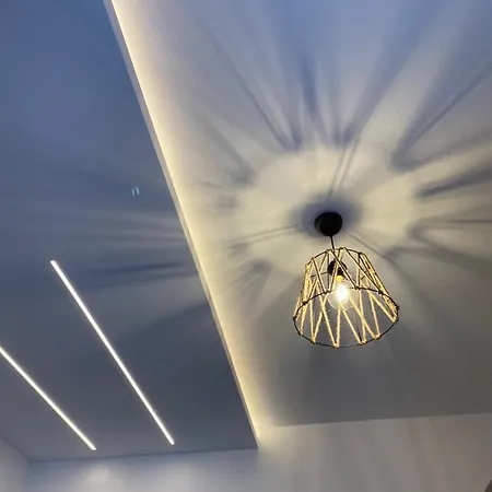 Διαμέρισμα Modern Tiny House In *