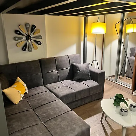 Modern Tiny House In